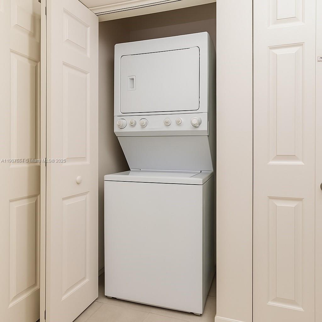 BOCA GRAND CONDO - Residential