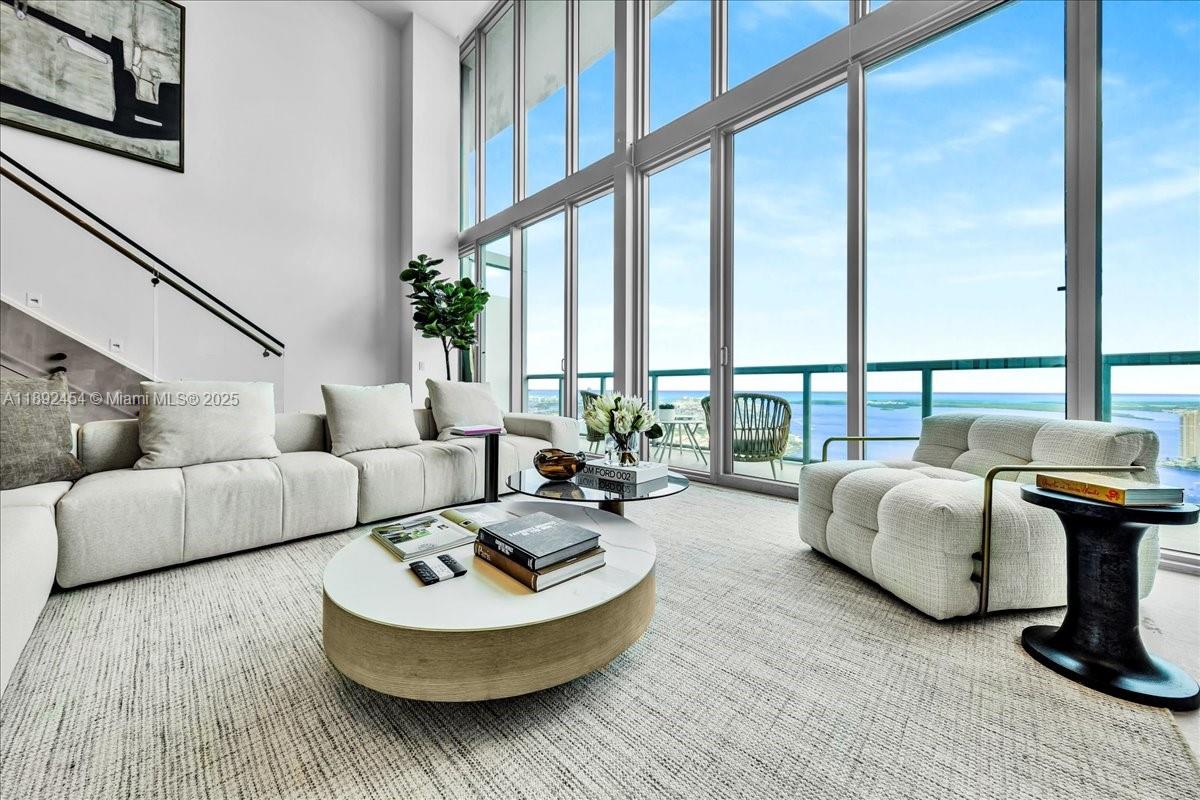 MARINABLUE CONDO - Residential