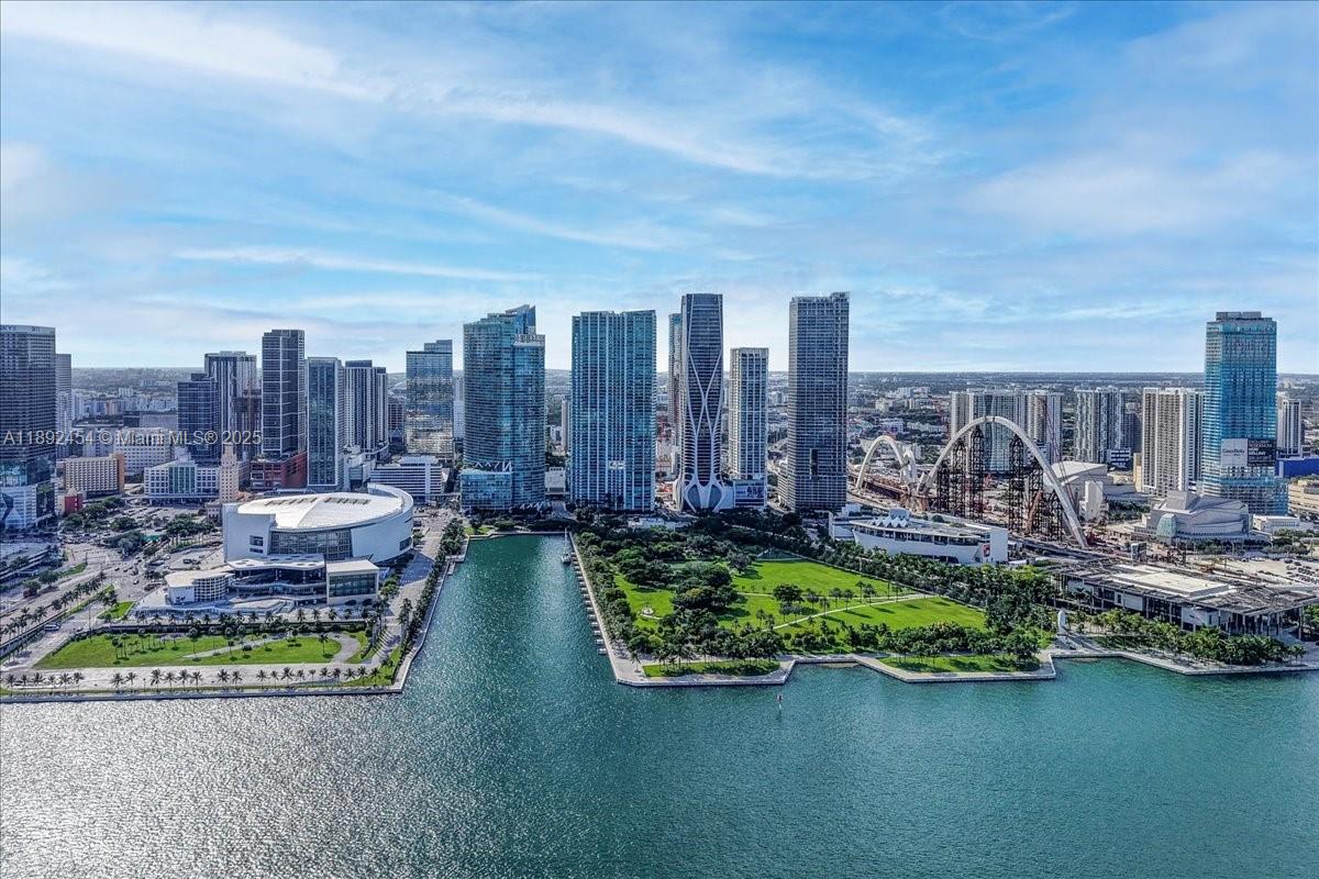 MARINABLUE CONDO - Residential