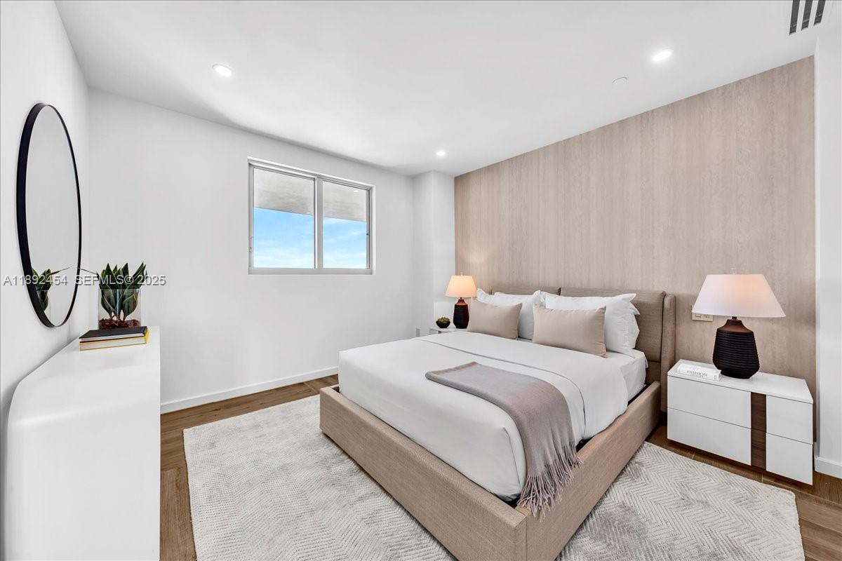 MARINABLUE CONDO - Residential