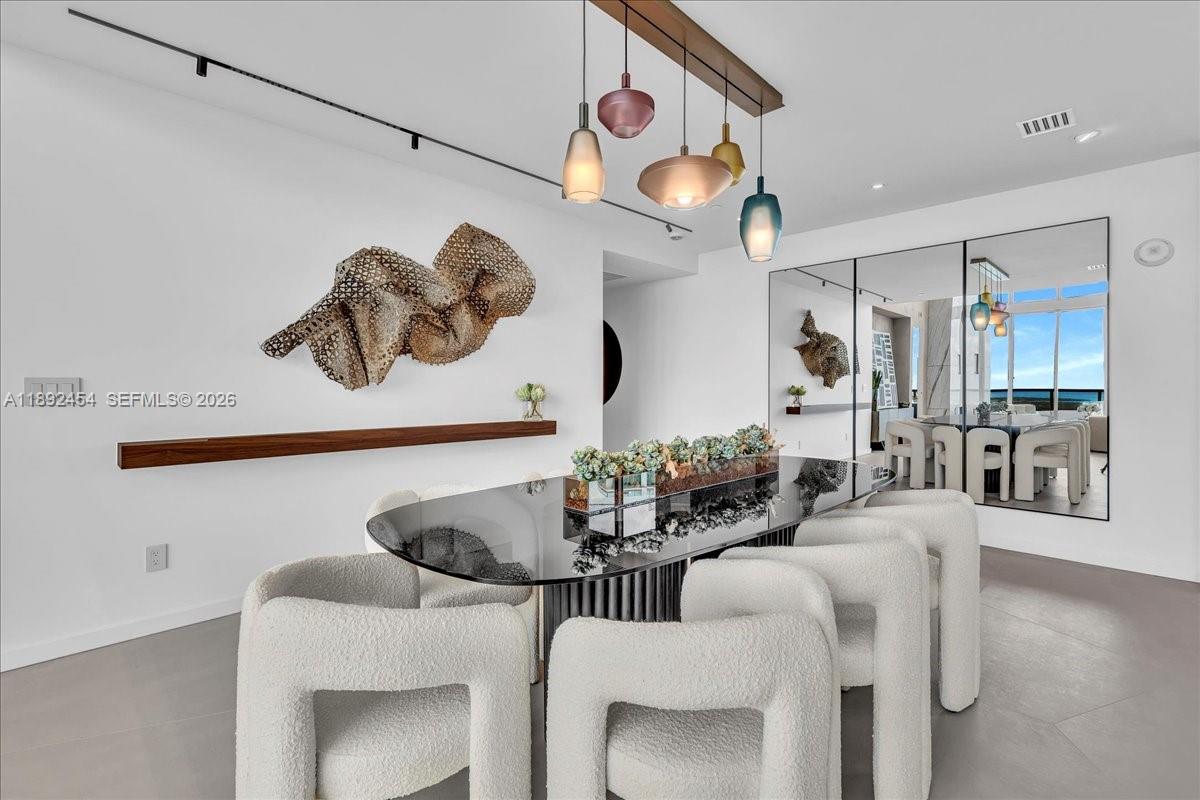 MARINABLUE CONDO - Residential