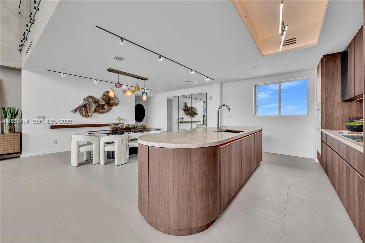 MARINABLUE CONDO - Residential