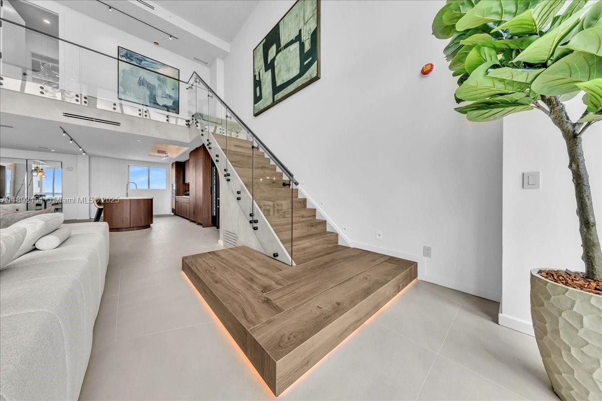 MARINABLUE CONDO - Residential