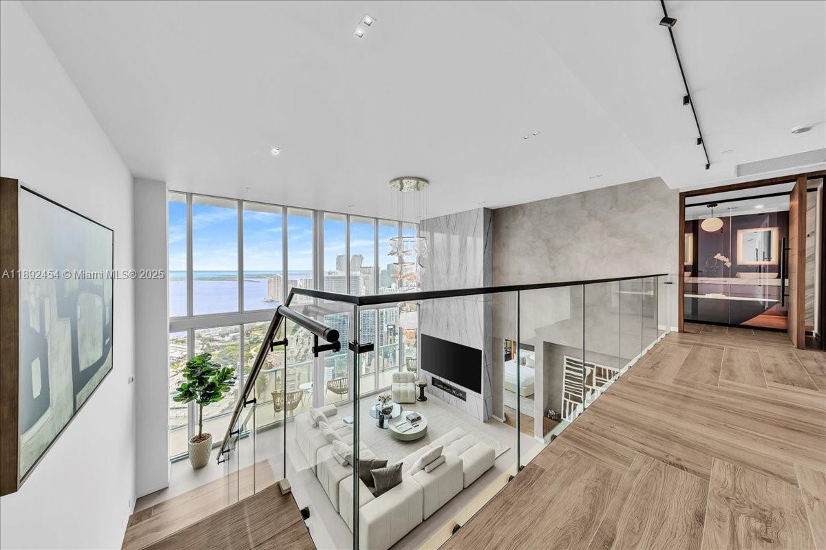 MARINABLUE CONDO - Residential