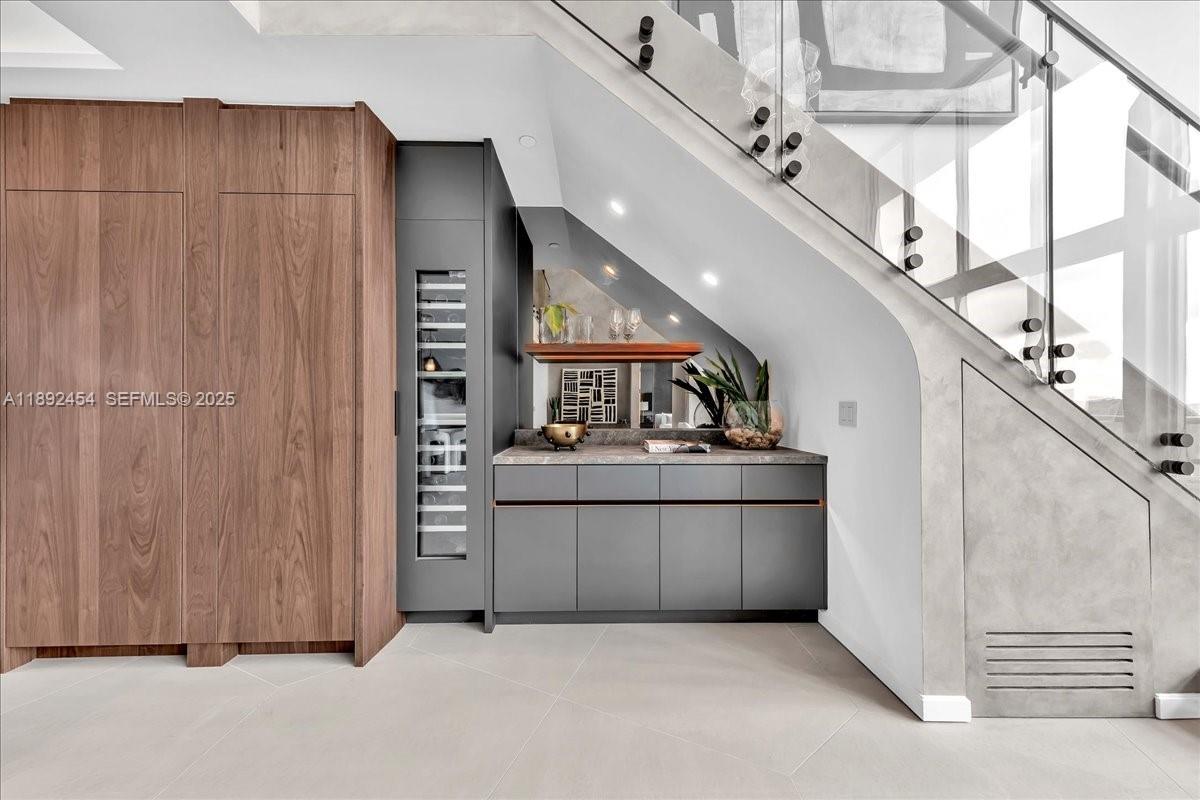 MARINABLUE CONDO - Residential