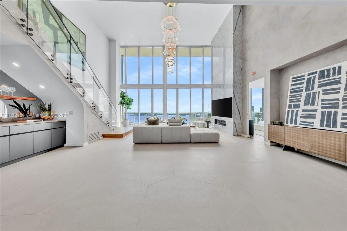 MARINABLUE CONDO - Residential
