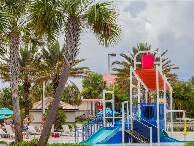 STONEYBROOK SOUTH TR K - Residential