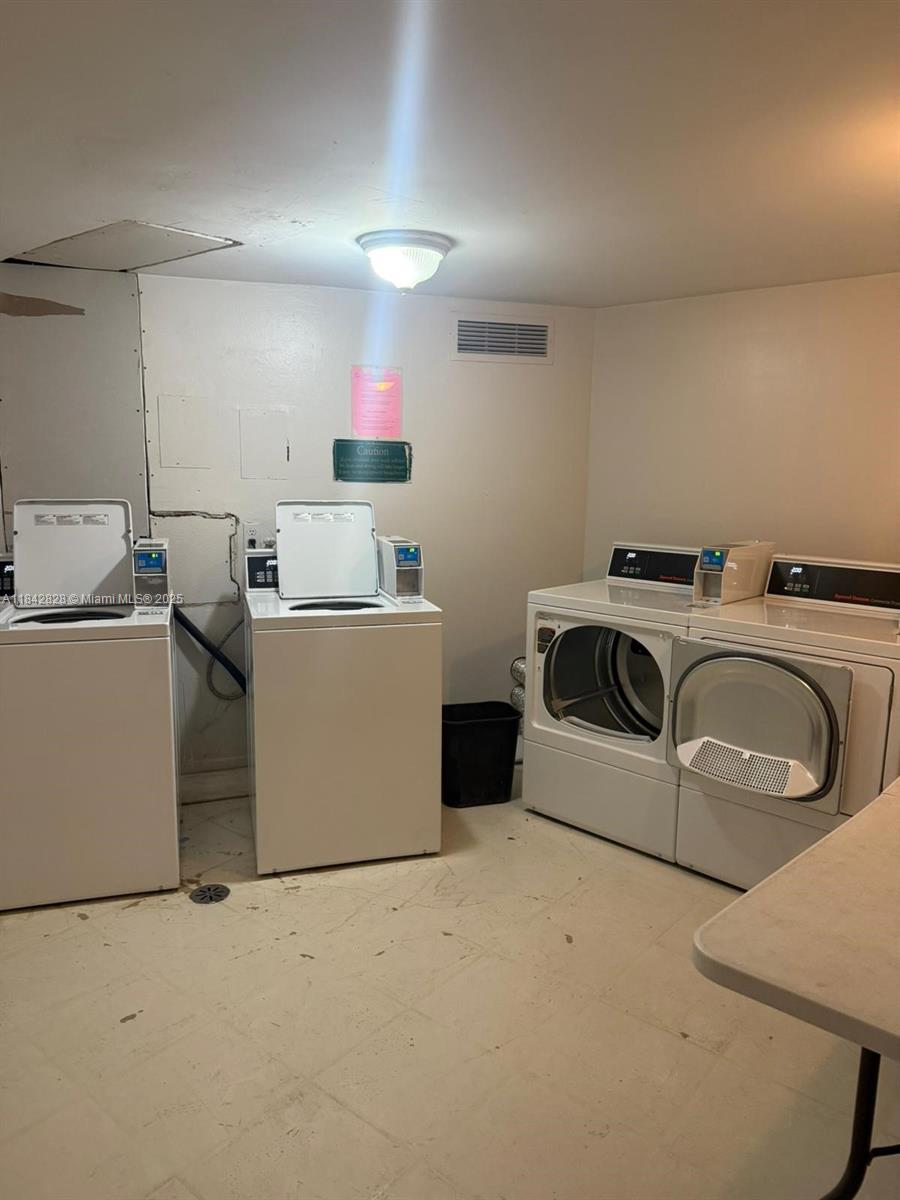 CRESTVIEW TOWERS CONDO - Land