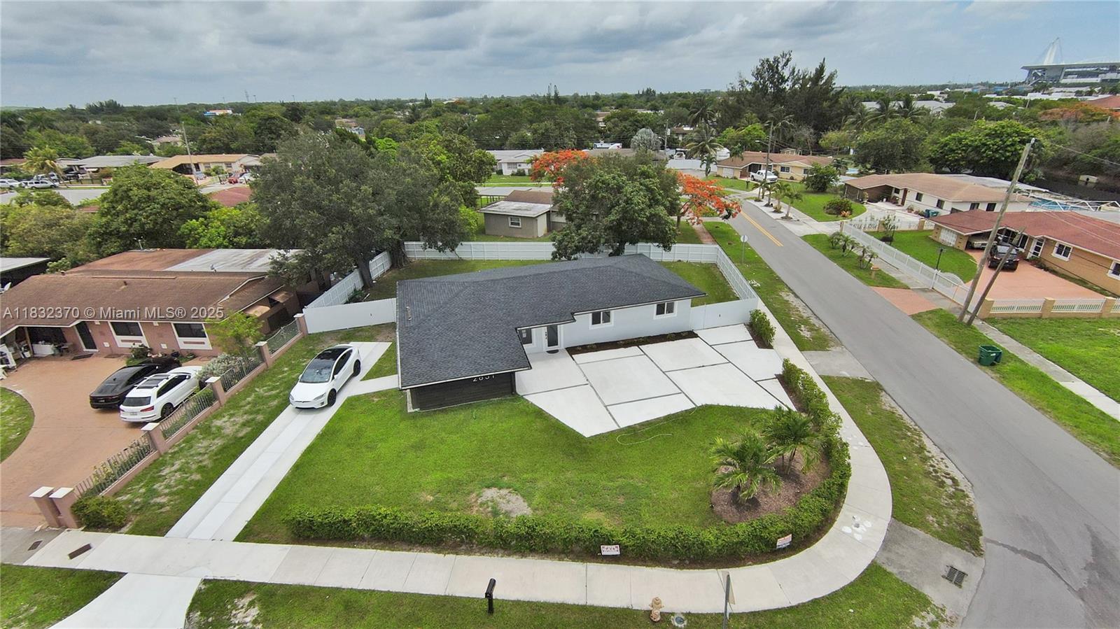 2831 NW 189th St