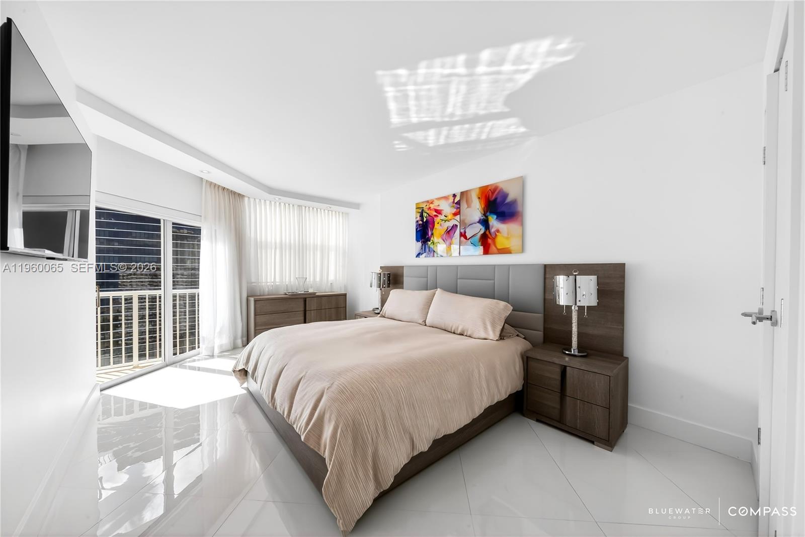 HEMISPHERES CONDO - Residential