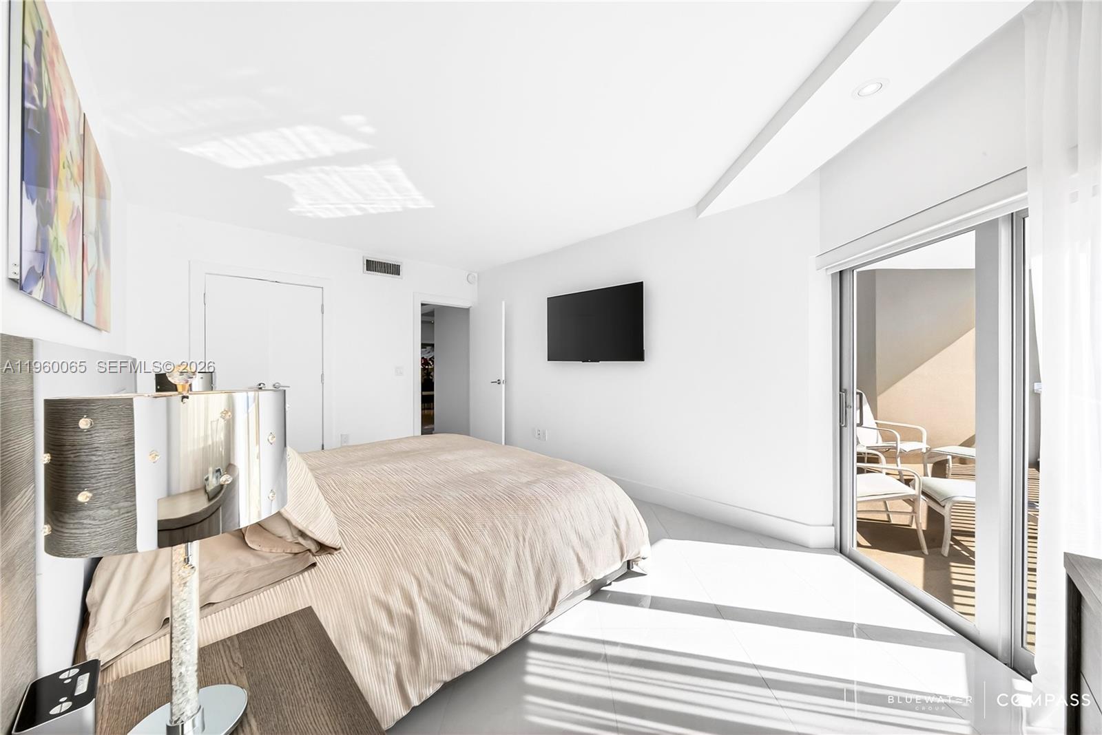 HEMISPHERES CONDO - Residential