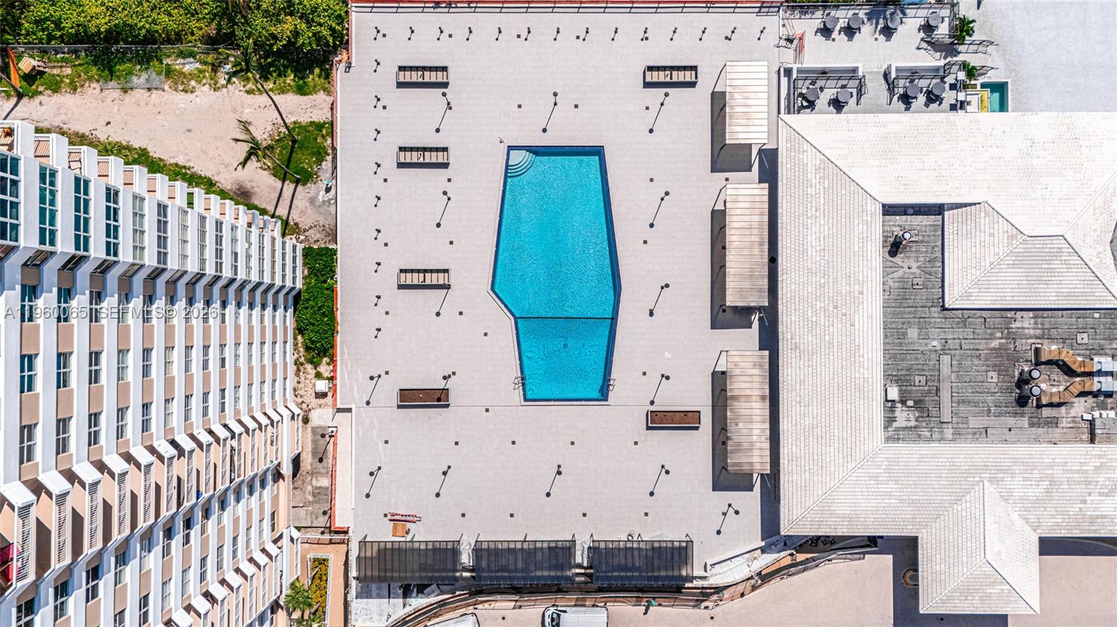 HEMISPHERES CONDO - Residential