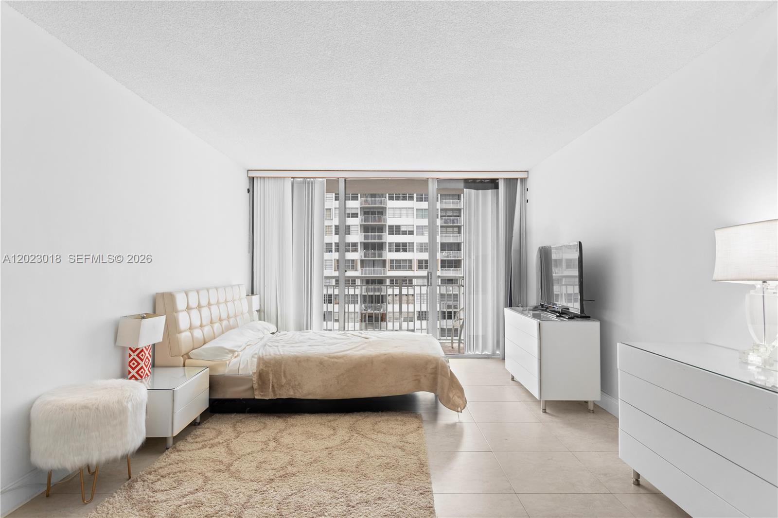 DEL PRADO MARINA - Residential