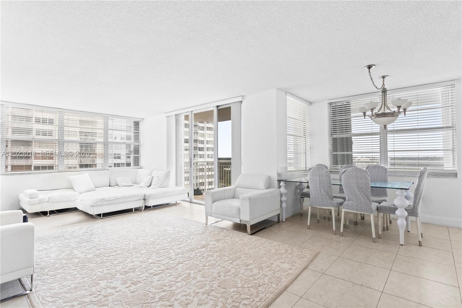DEL PRADO MARINA - Residential