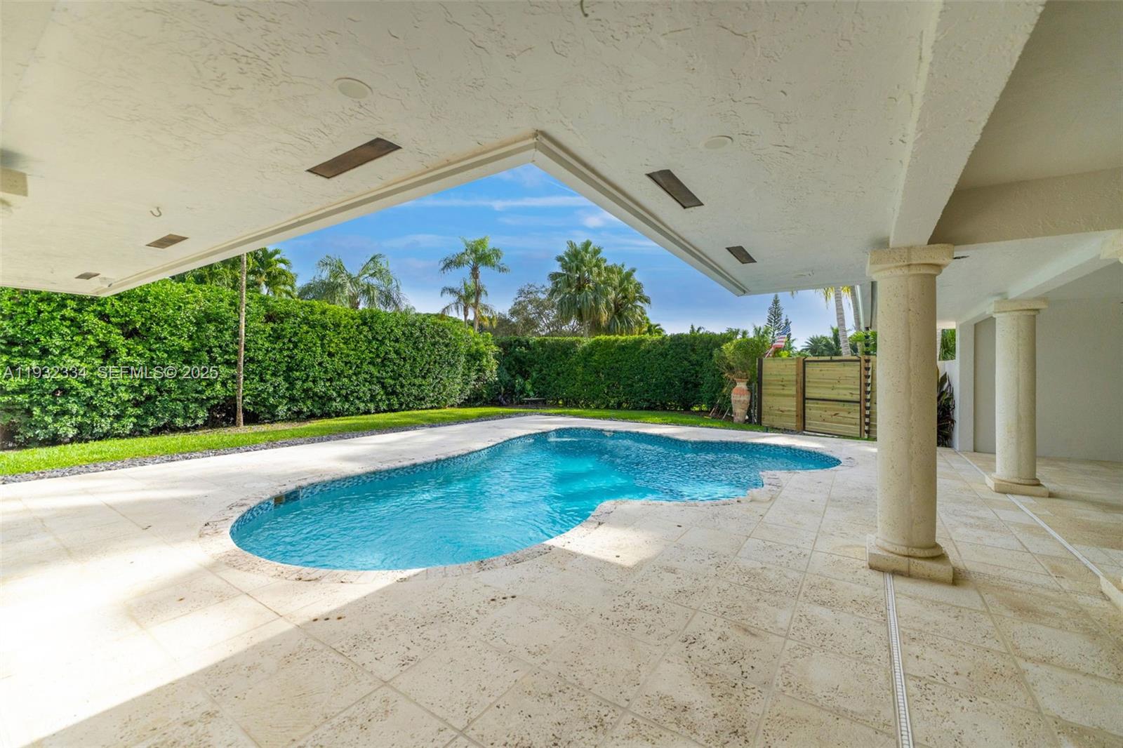 THE REDLANDS SEC 1 - Residential