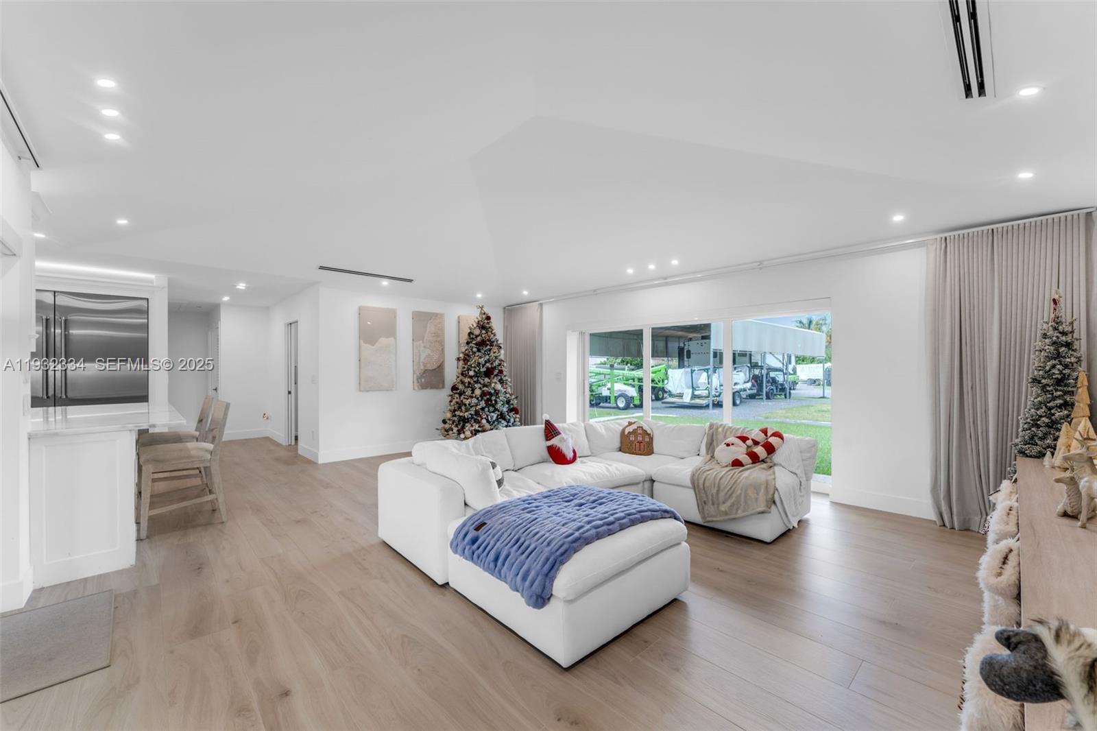 THE REDLANDS SEC 1 - Residential