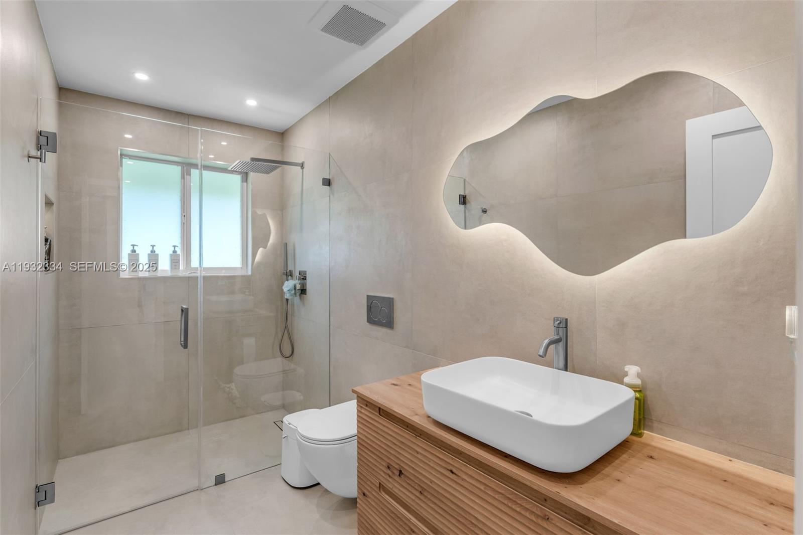 THE REDLANDS SEC 1 - Residential