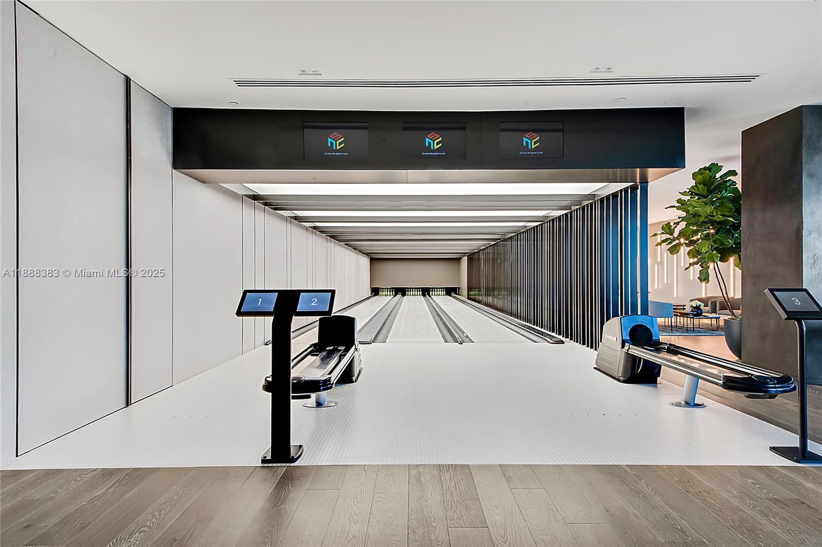 GRAN PARAISO CONDO - Residential