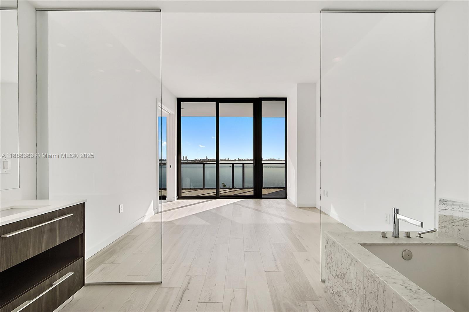 GRAN PARAISO CONDO - Residential