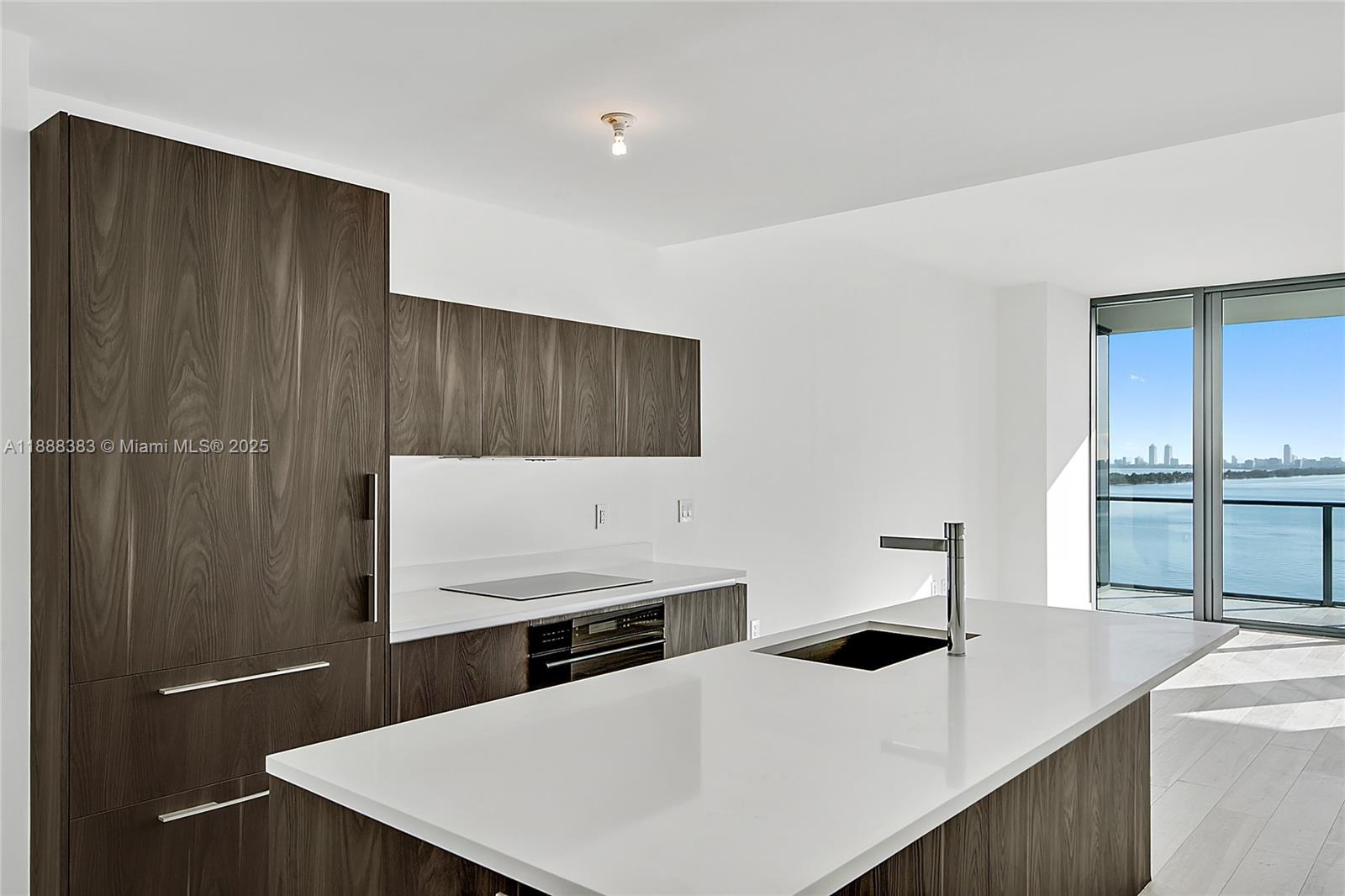 GRAN PARAISO CONDO - Residential