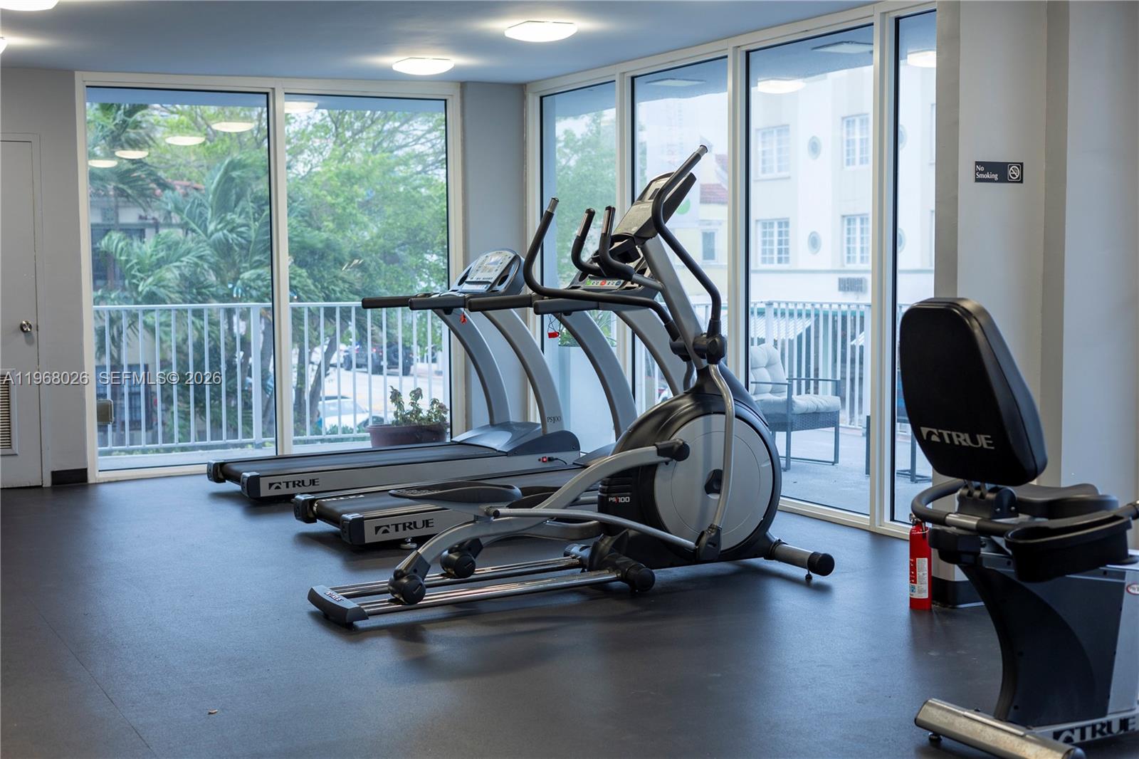 ISLANDER CONDO APTS - Residential