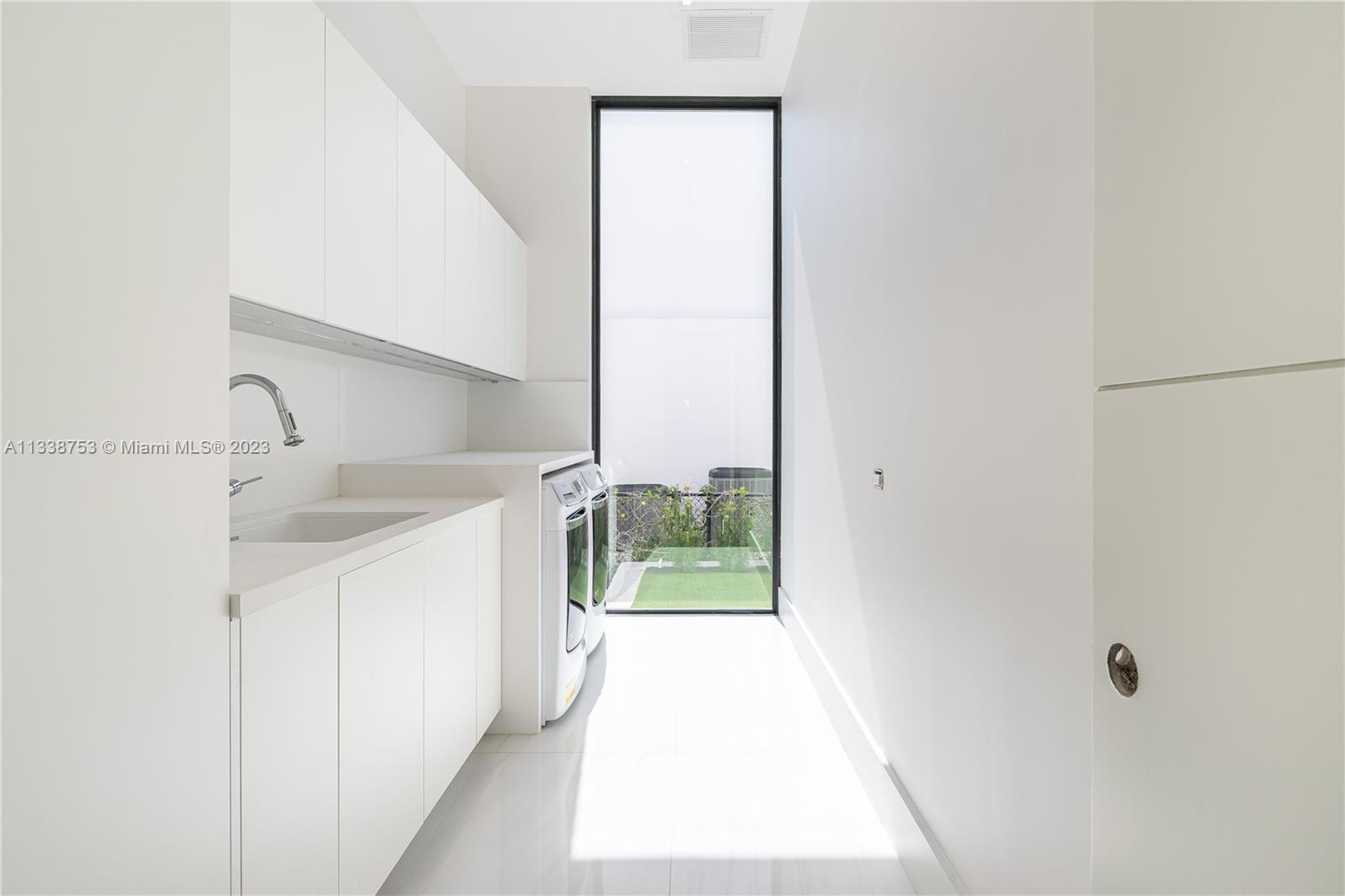 NURMI ISLES ISLAND NO 2 - Residential