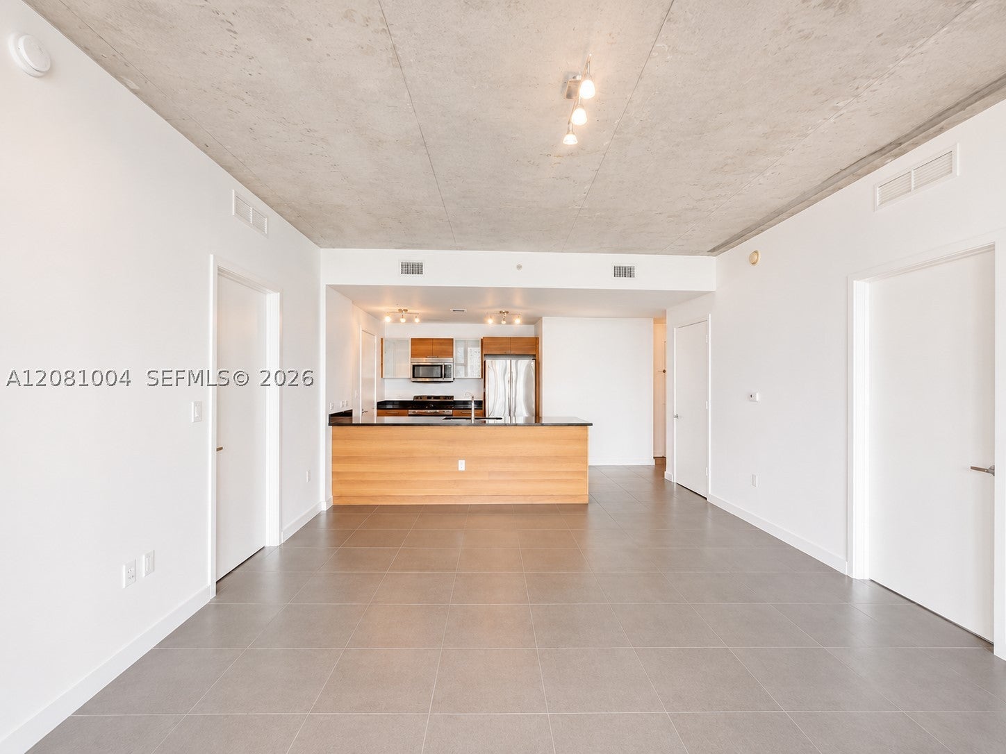 3301 NE 1st Ave H1604