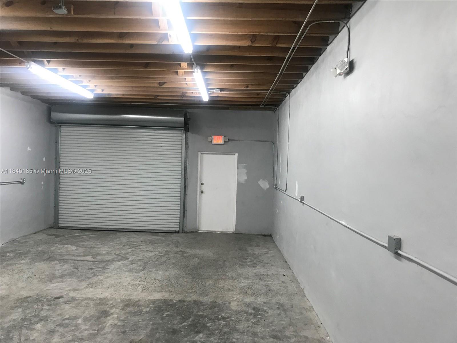 3177 NW 54th St