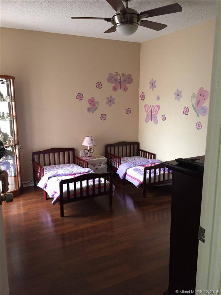 Bristol Pointe - Residential