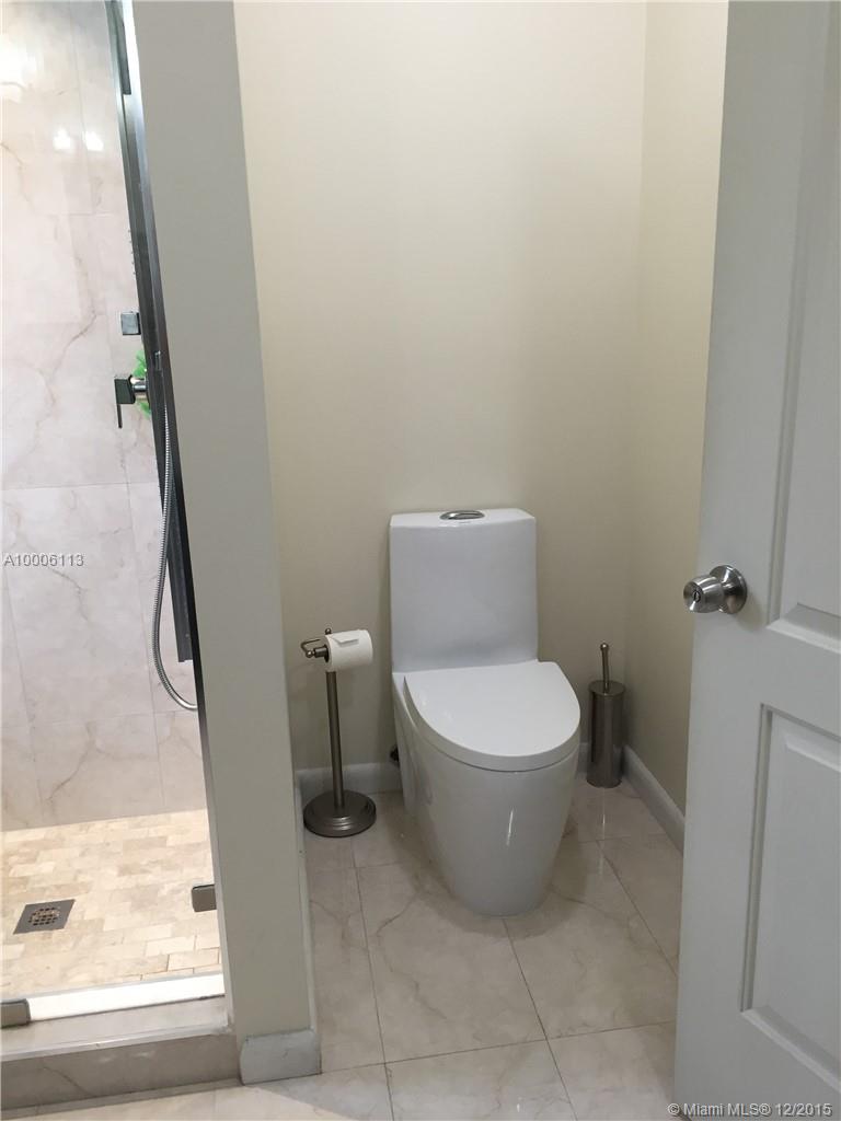 Bristol Pointe - Residential