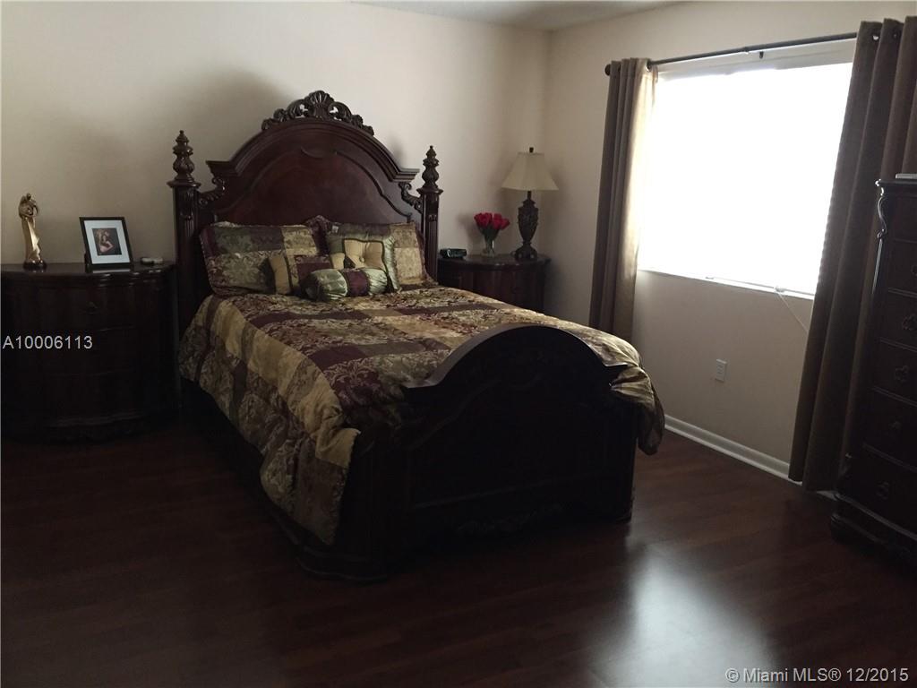 Bristol Pointe - Residential