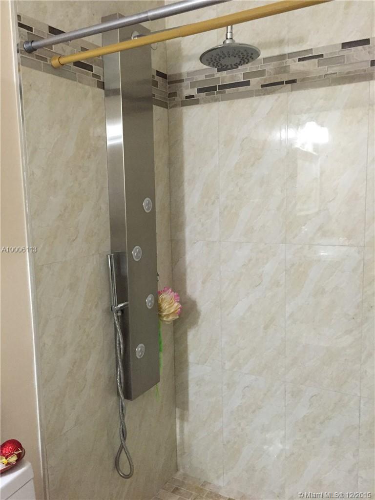 Bristol Pointe - Residential