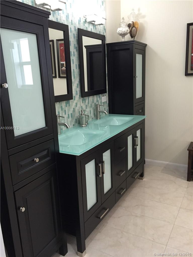 Bristol Pointe - Residential