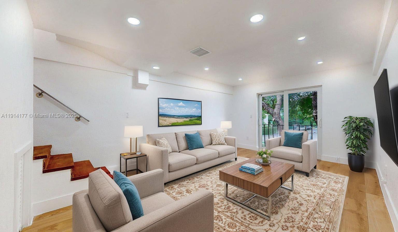 LE JEUNE MANOR CONDO - Residential Lease