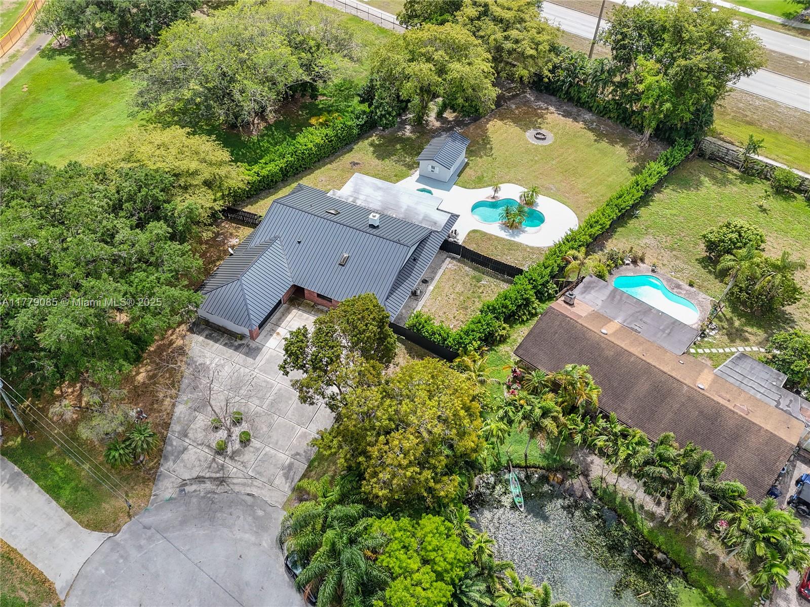 LAKE MARANATHA ESTATES - Residential