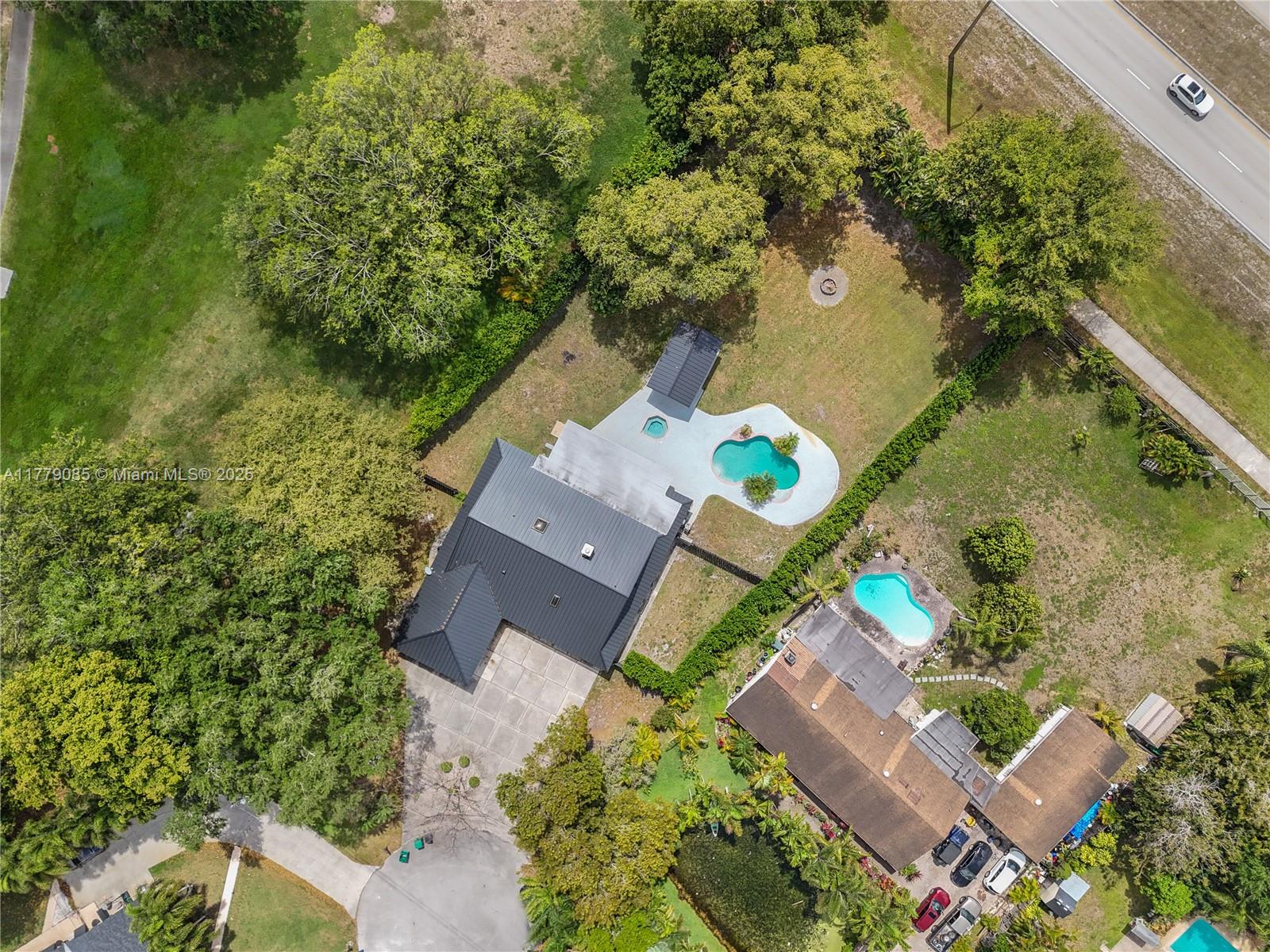 LAKE MARANATHA ESTATES - Residential