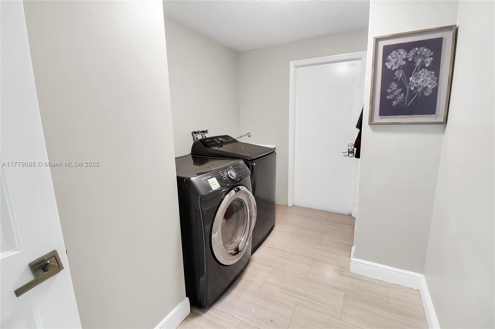 LAKE MARANATHA ESTATES - Residential