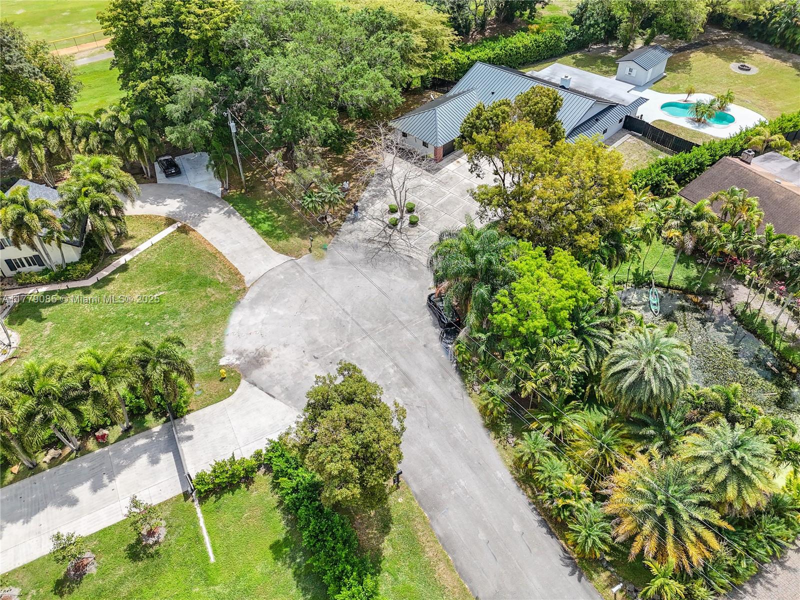 LAKE MARANATHA ESTATES - Residential