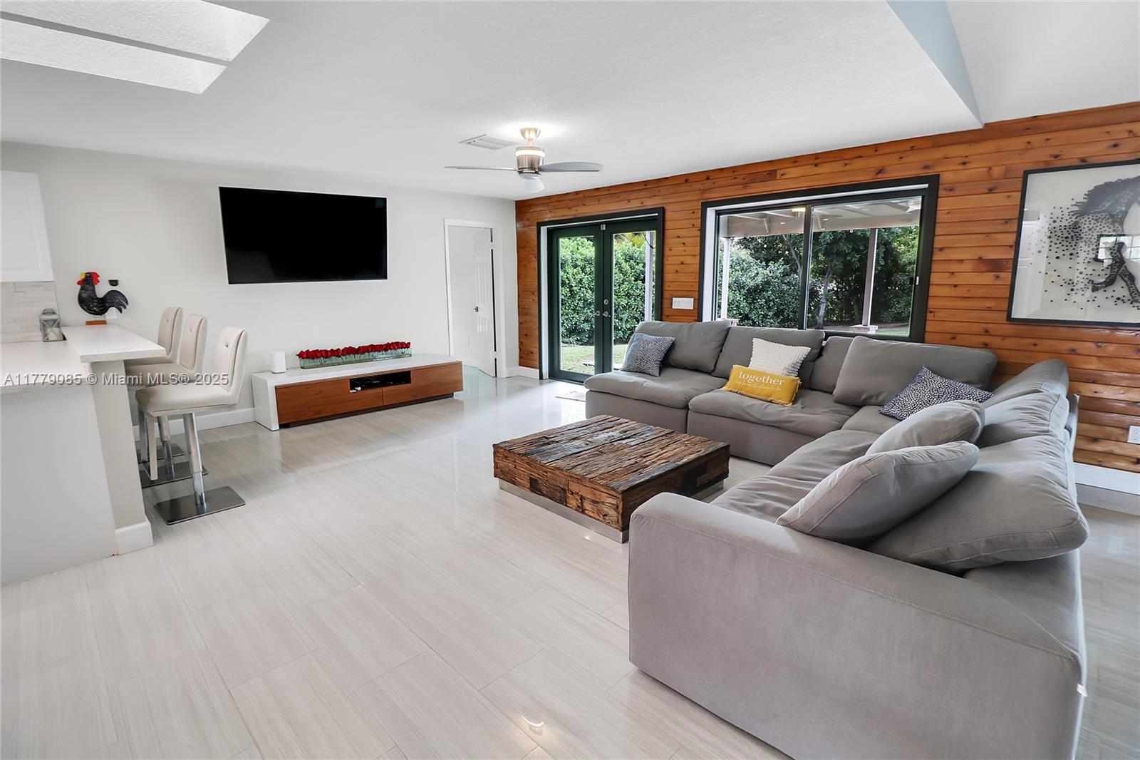 LAKE MARANATHA ESTATES - Residential