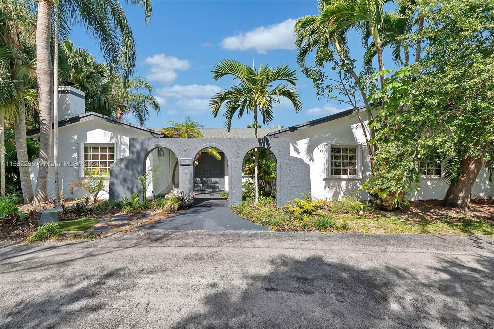 Property for Sale at 14730 Sailfish Dr, Coral Gables, Broward County, Florida - Bedrooms: 4 
Bathrooms: 3  - $1,699,000