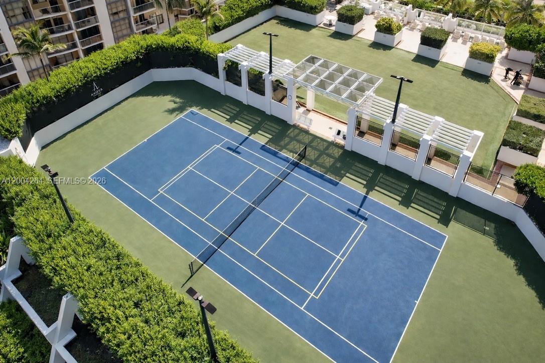 AKOYA CONDO - Residential Lease