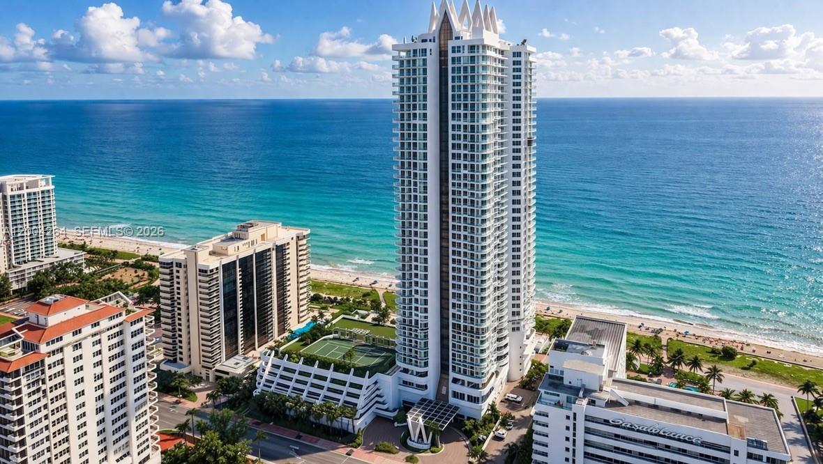 AKOYA CONDO - Residential Lease