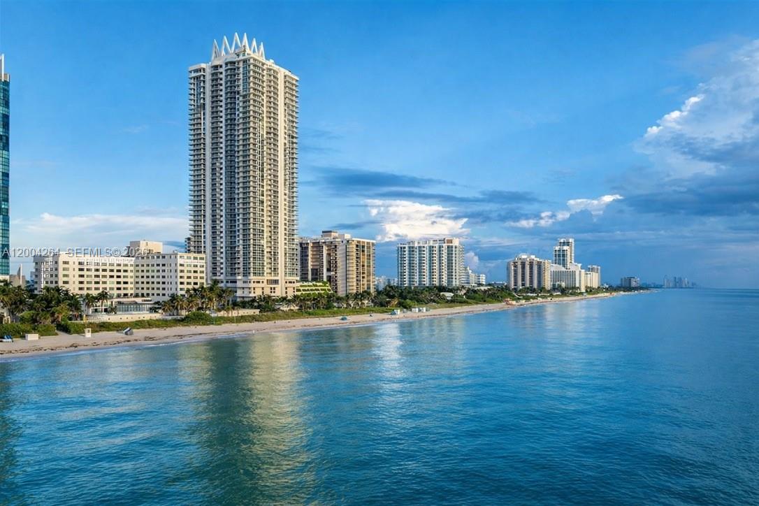 AKOYA CONDO - Residential Lease