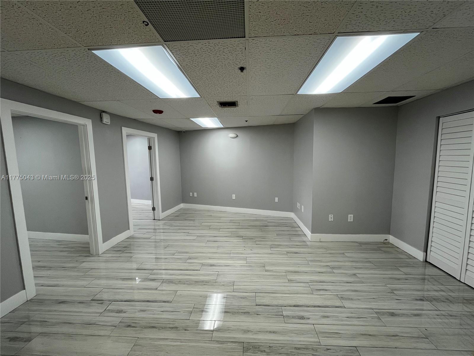 FULL-SERVICE BUILDING, 24 HRS ACCESSIBILITY, FULL GENERATOR BACK-UP. FIRST MONTH AND 2 (TWO) SECURITY DEPOSITS REQUIRED.