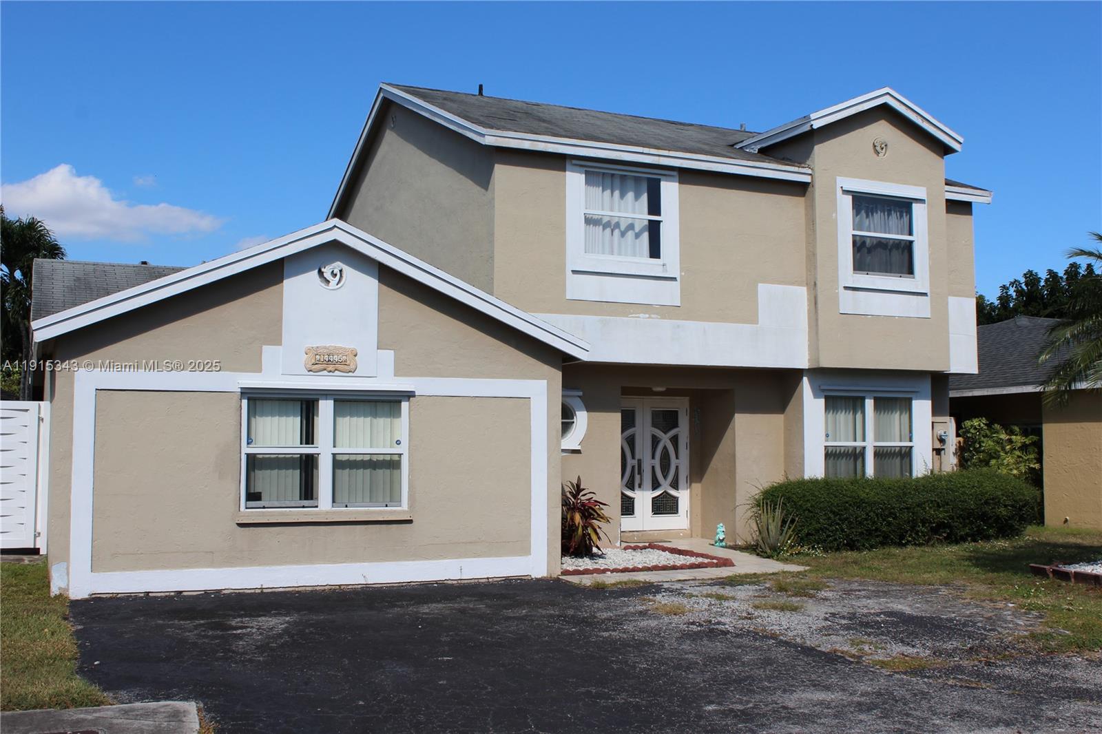 PANACHE SEC 2 - Residential