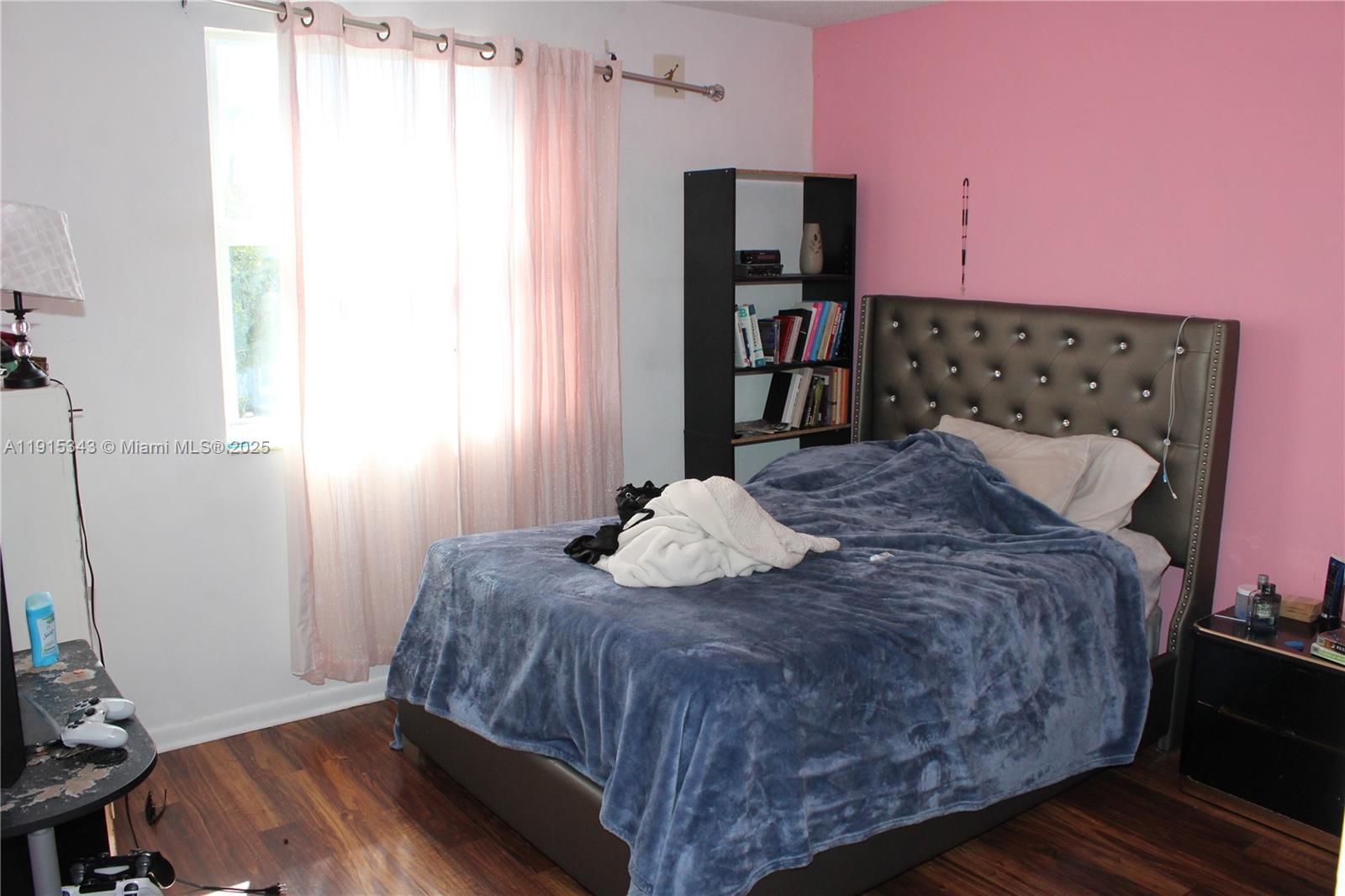 PANACHE SEC 2 - Residential