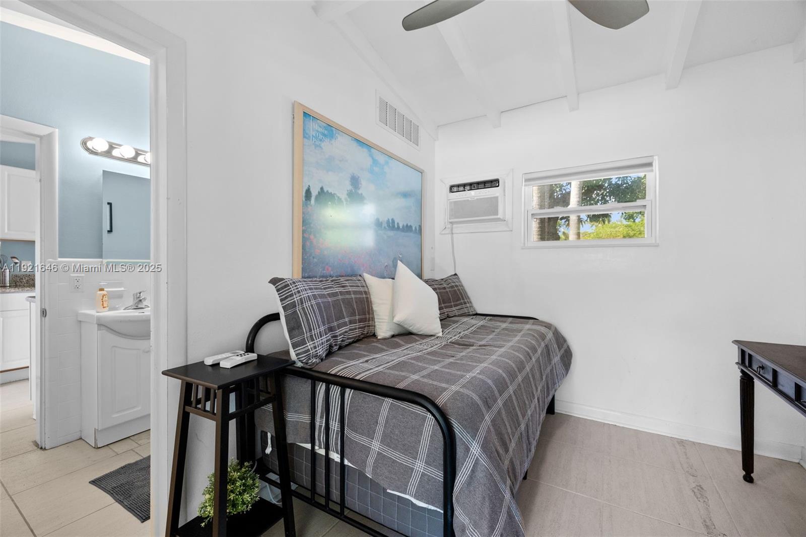 SUNSET GROVE 2ND AMD - Residential