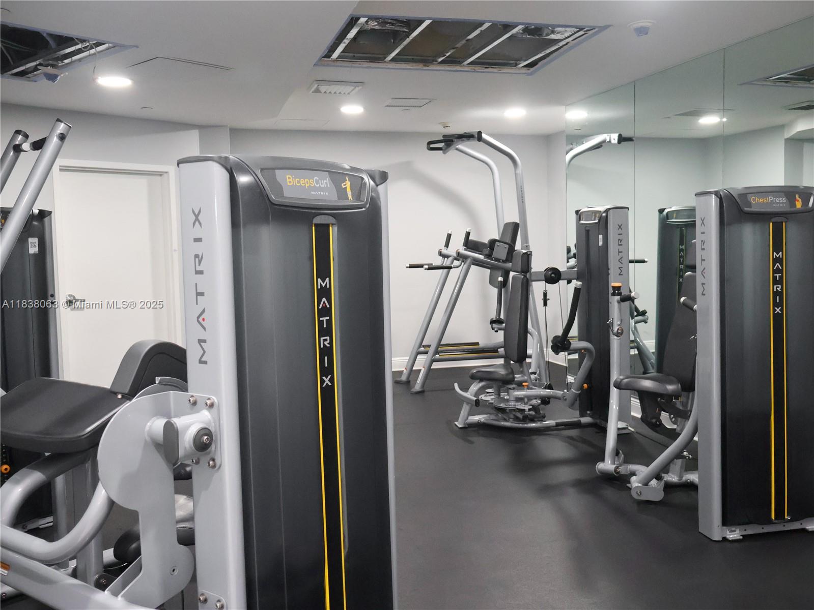 VUE AT BRICKELL CONDO - Residential