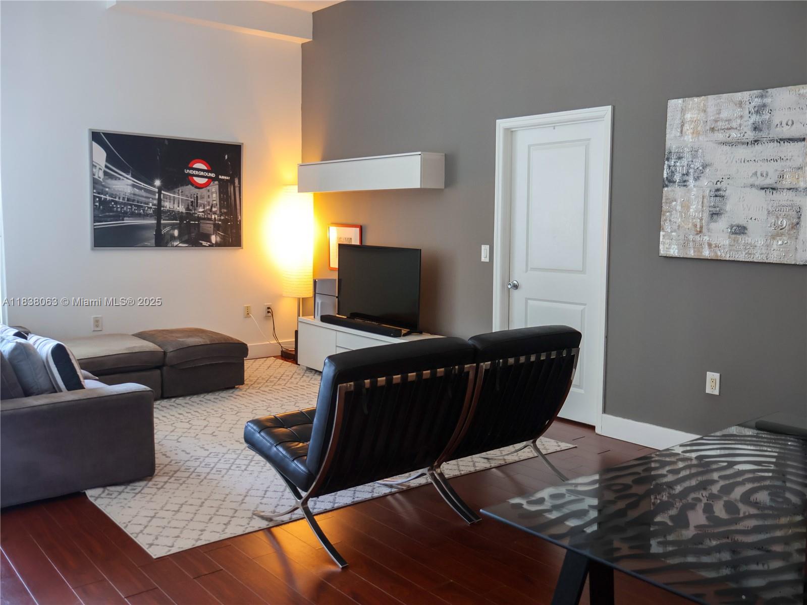 VUE AT BRICKELL CONDO - Residential