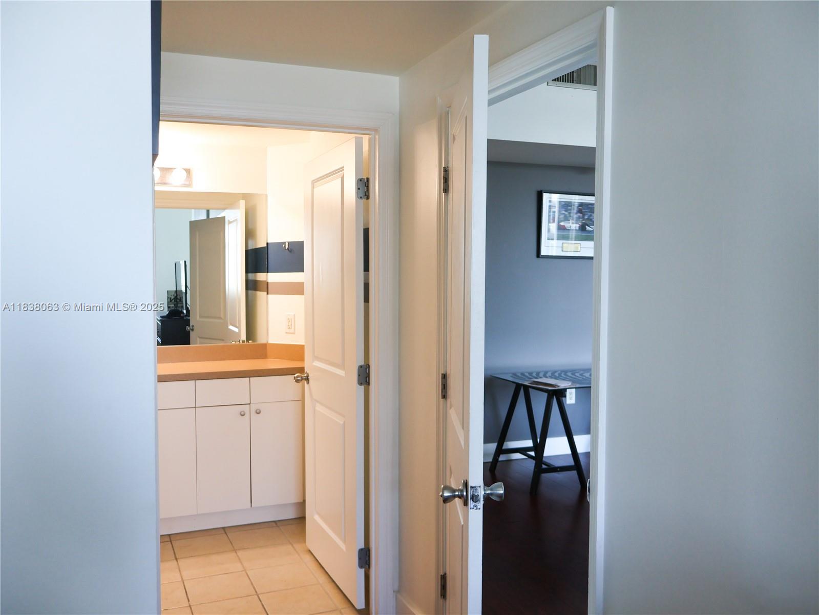 VUE AT BRICKELL CONDO - Residential